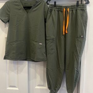 FIGS Uman Relaxed Jogger Pants Moss Size Medium